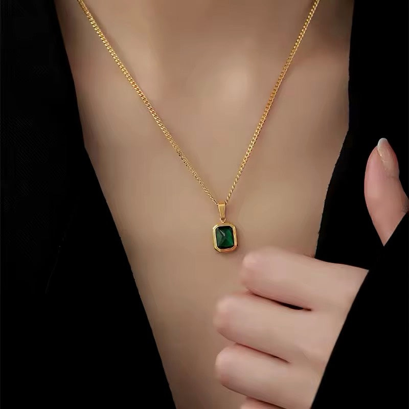 Emerald Radiance Eternity Pendant